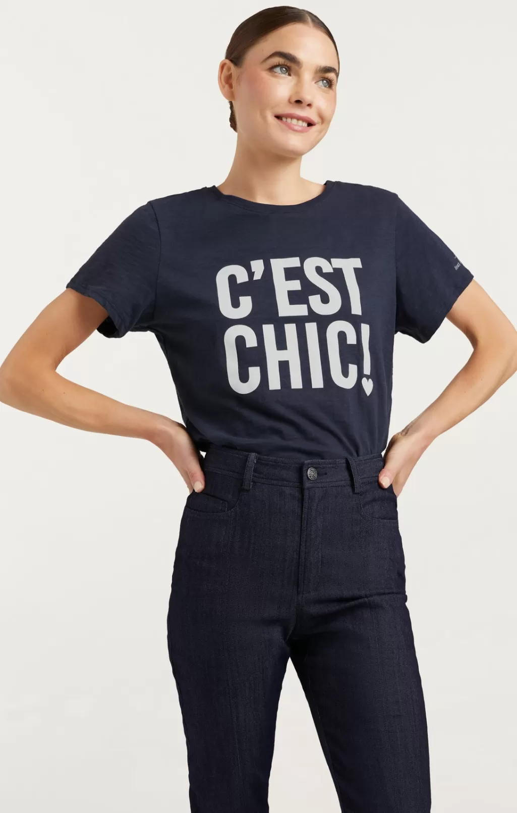 Cinq à Sept C'est Chic Tee